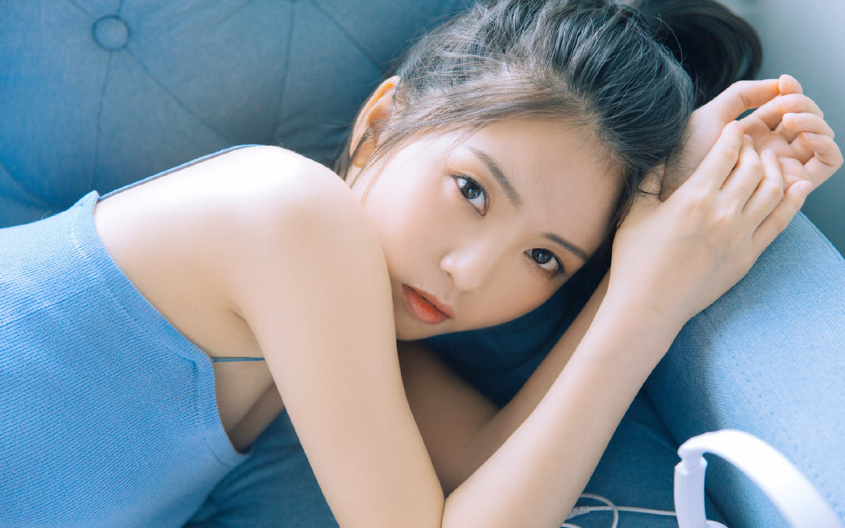 职业联赛收入结构严重依赖转播权,职业联赛工资